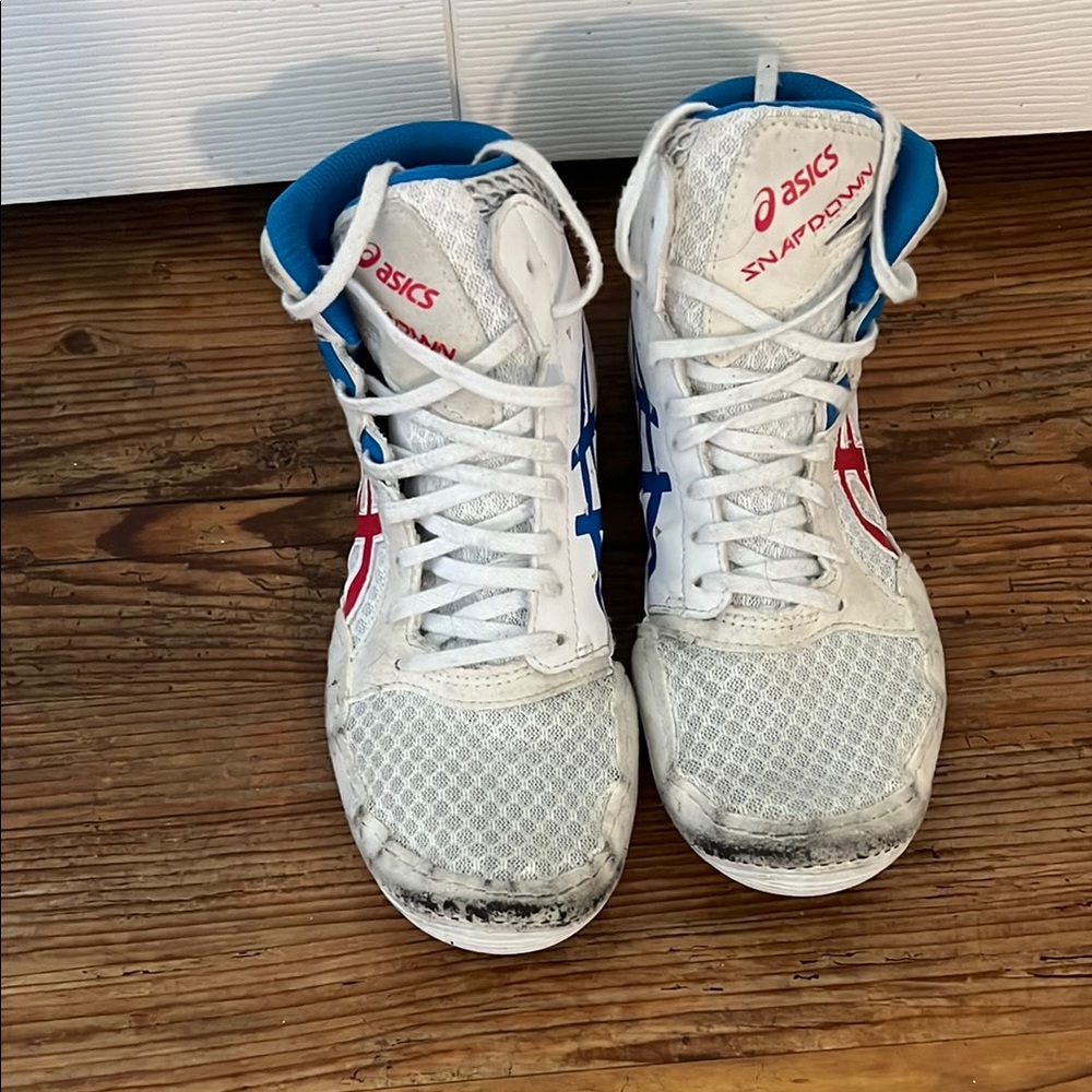 Wresting ASICS Red White and Blue shoes